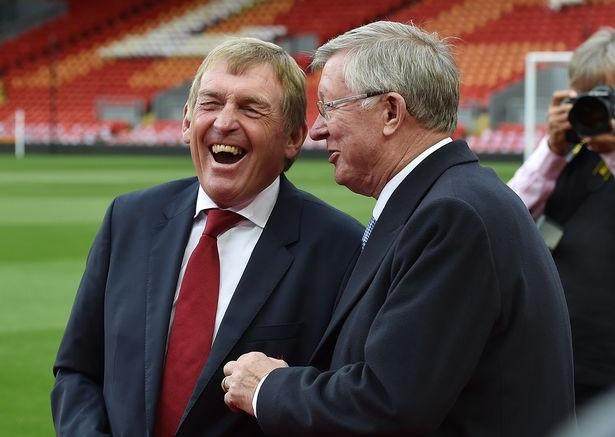 欧冠夺冠赔率：利物浦1赔5居首 3强并列紧追（欧冠冠军赔率更新：利物浦以1赔5领跑，三强并列紧随其后）